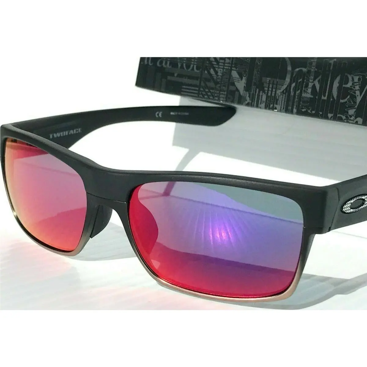 Two Face Machinist Polarized Galaxy Magenta Lens Sunglass 9189 by Oakley