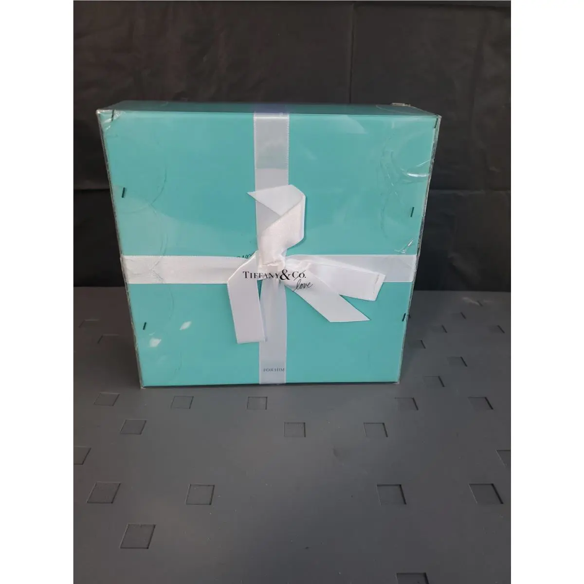Tiffany Love For Him 3 Pcs Gift Set 3.0 oz Edt Spray + Mini + 3.3 oz Shower Gel