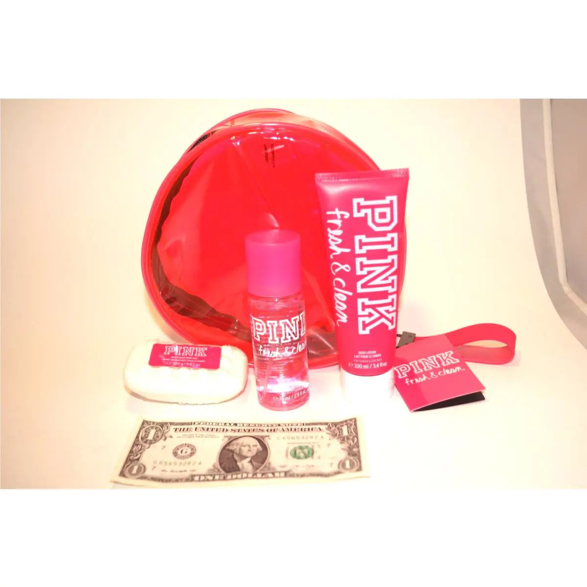 Victoria Secret Pink Fresh Clean 5 Piece - Keychain Soap Bag Mist Lotion