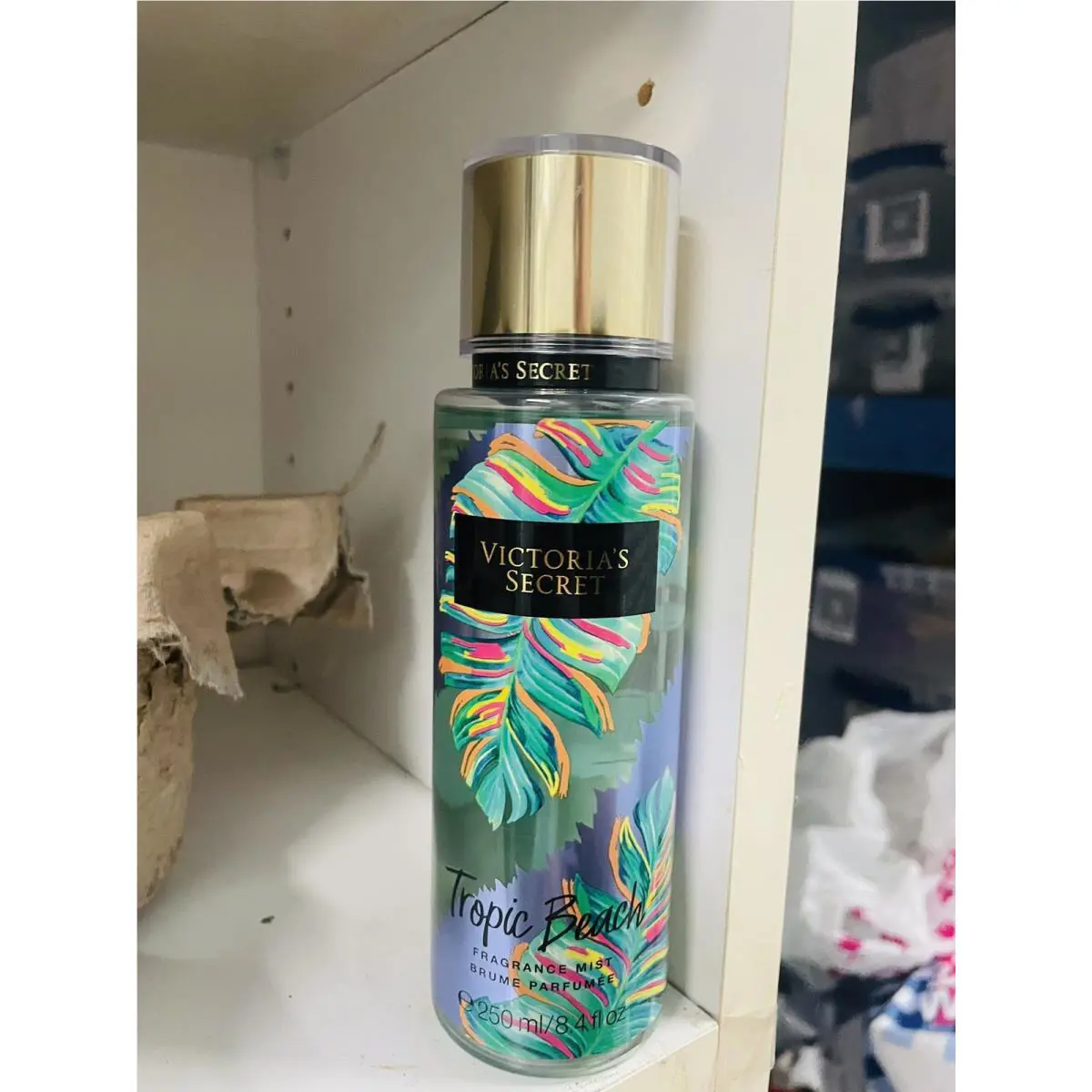 Victoria`s Secret Tropic Beach Limited Edition Fragrance Mist Spray 8.4 oz