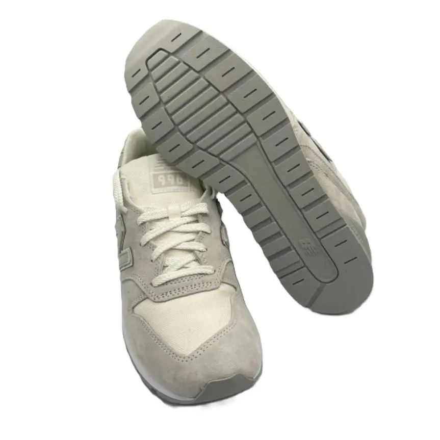 New Balance shoes - Moonbeam Sea Salt 9