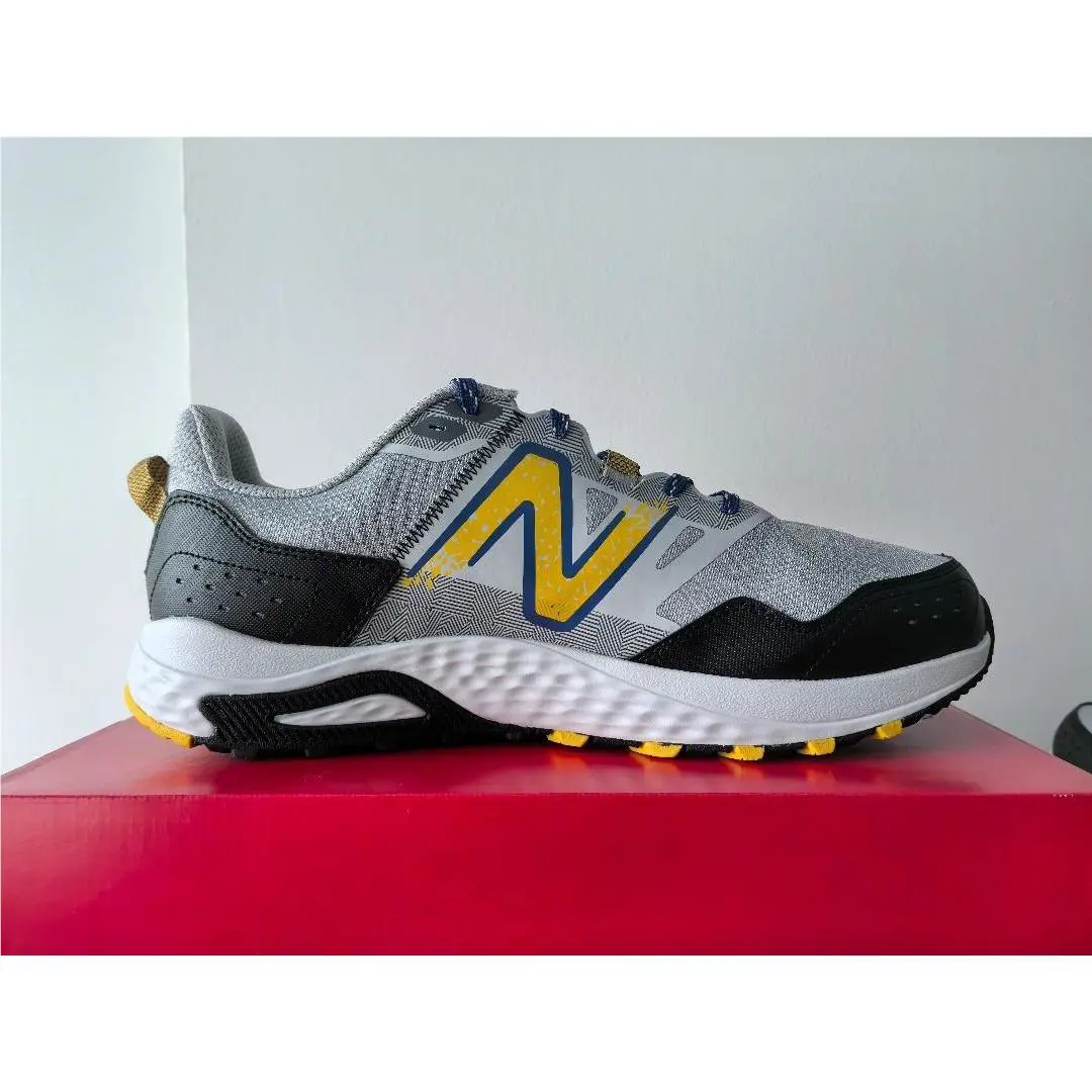 New Balance shoes - Main: Grey 1