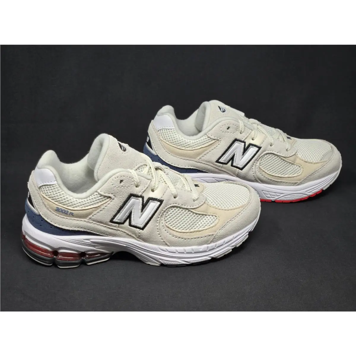 New Balance shoes - New balance 2002 - Gray 2