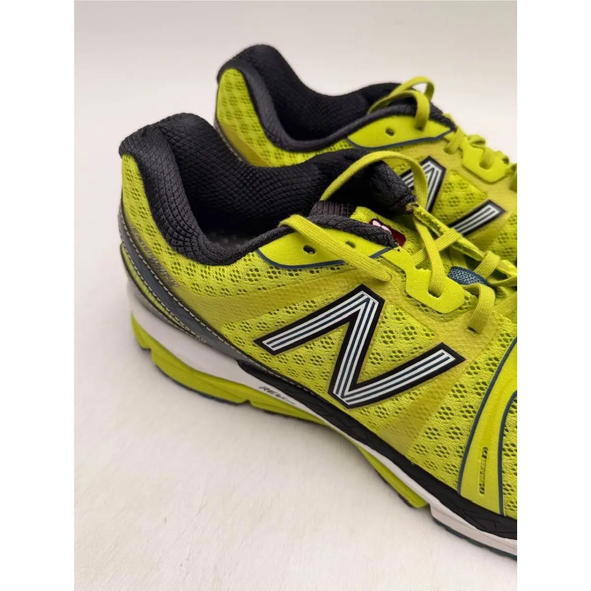 New Balance shoes - New Balance 890 - M890GB2 - Multicolor 1