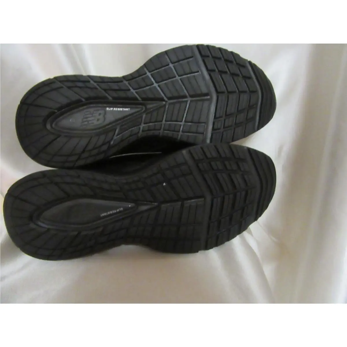 New Balance shoes - New Balance 608v5 - MX608AB5 - Black (UPC: 191902851286) 0