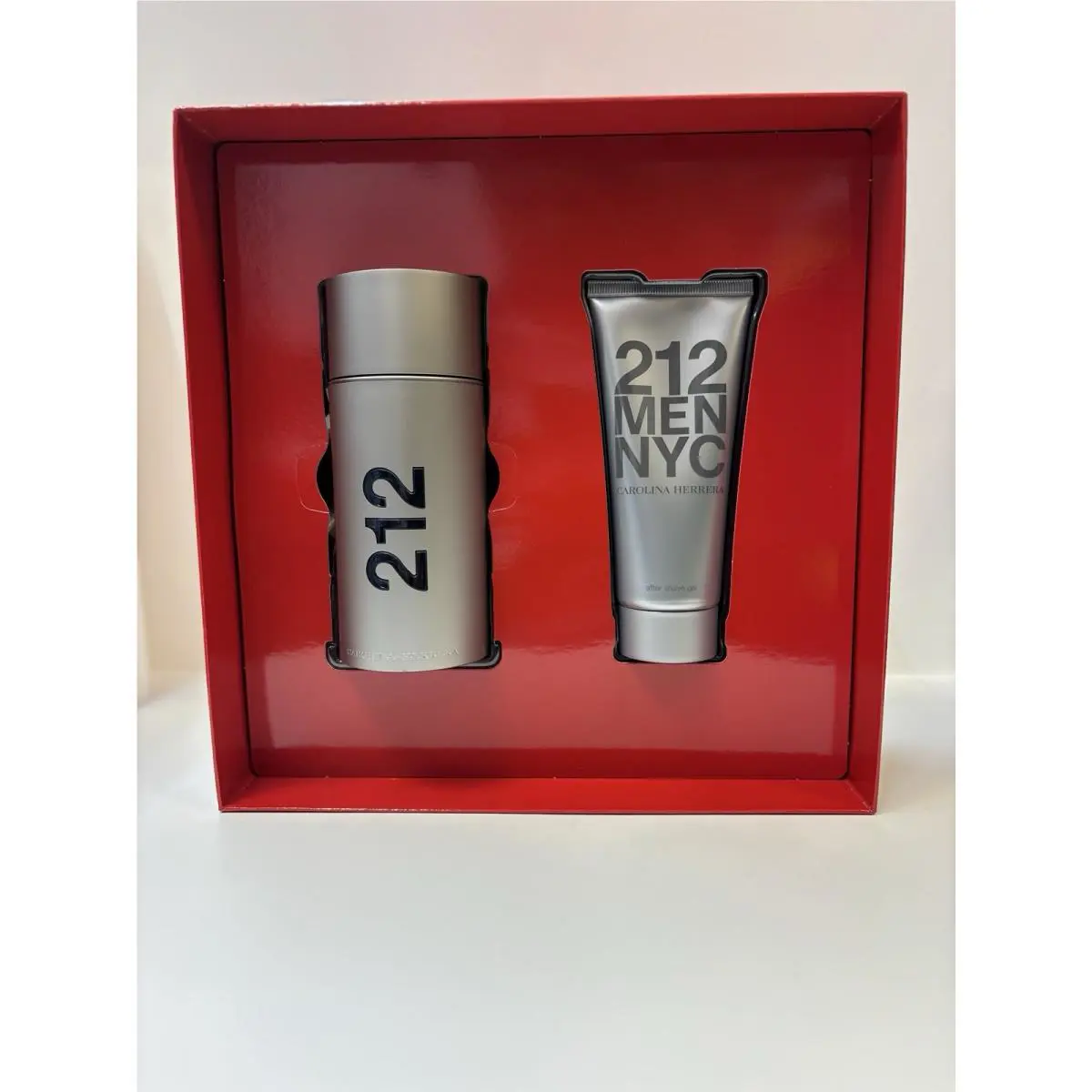 Carolina Herrera 212 Men 2 Piece Gift Set