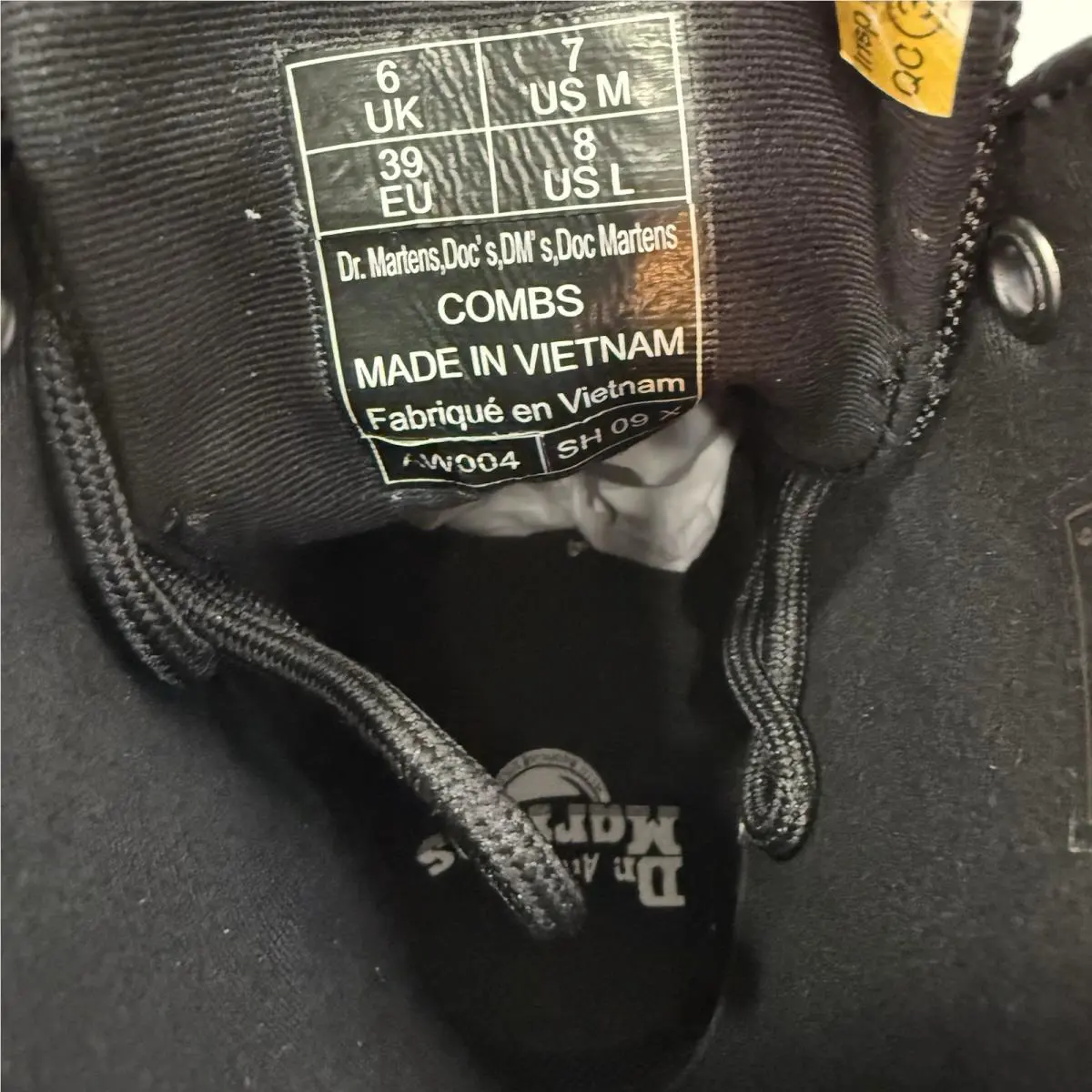 Dr. Martens shoes - Dr. Martens Combs - Martens Combs - Black 7
