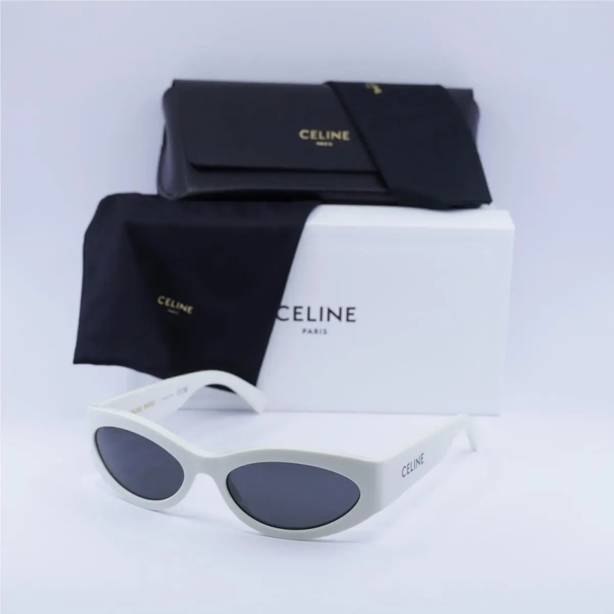 Celine CL40288I 25A Monochroms Ivory/grey 56-18-130 Sunglasses
