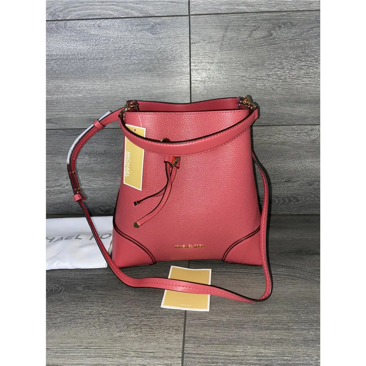 Michael Kors - Pebbled Leather Shoulder Bag - Light Berry Sorbet Drawstring Bag