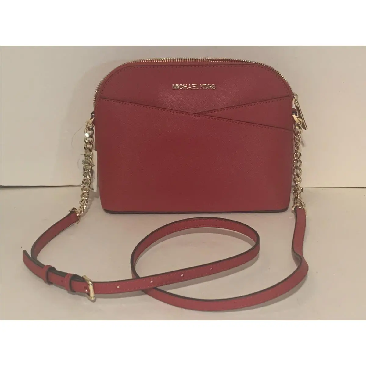 Michael Kors Jet Set Travel Med. Dome Crossbody Bag