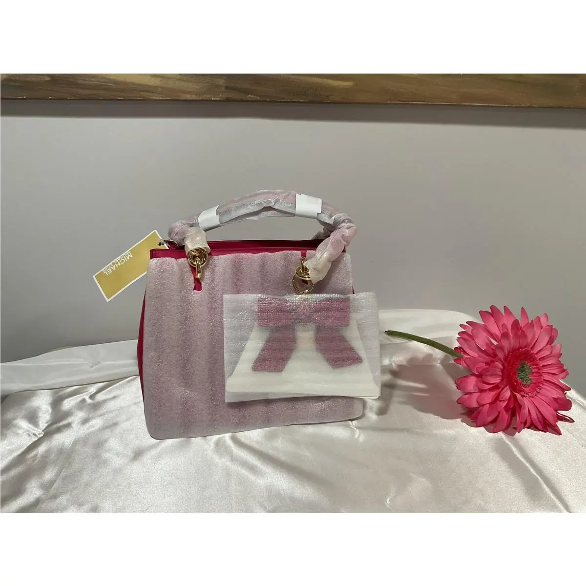 Michael Kors Cynthia Satchel Small NS Conv Ultra Pink Leather Bow Bag