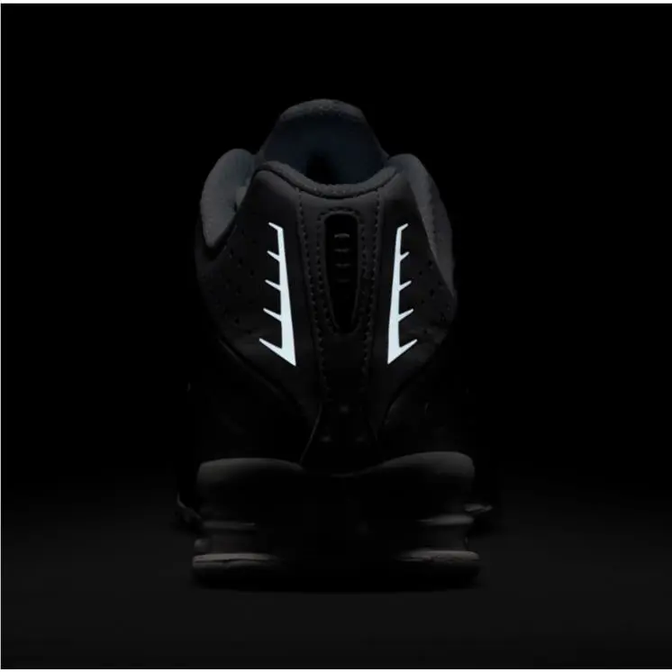 Nike shoes - Nike Shox R4 - Shox - HQ1988-101 - White 3