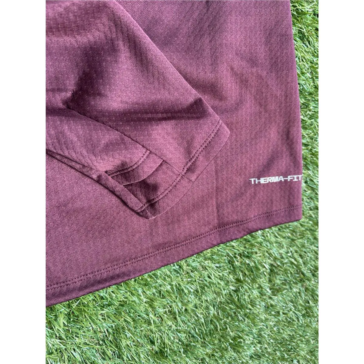 Nike clothing - Nike Sphere Element Therma-FIT Running Top - FZ1115-652 - Burgundy 12