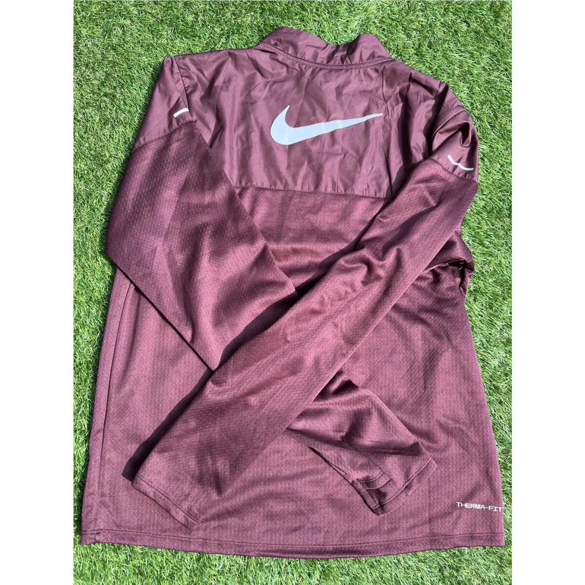 Nike clothing - Nike Sphere Element Therma-FIT Running Top - FZ1115-652 - Burgundy 8