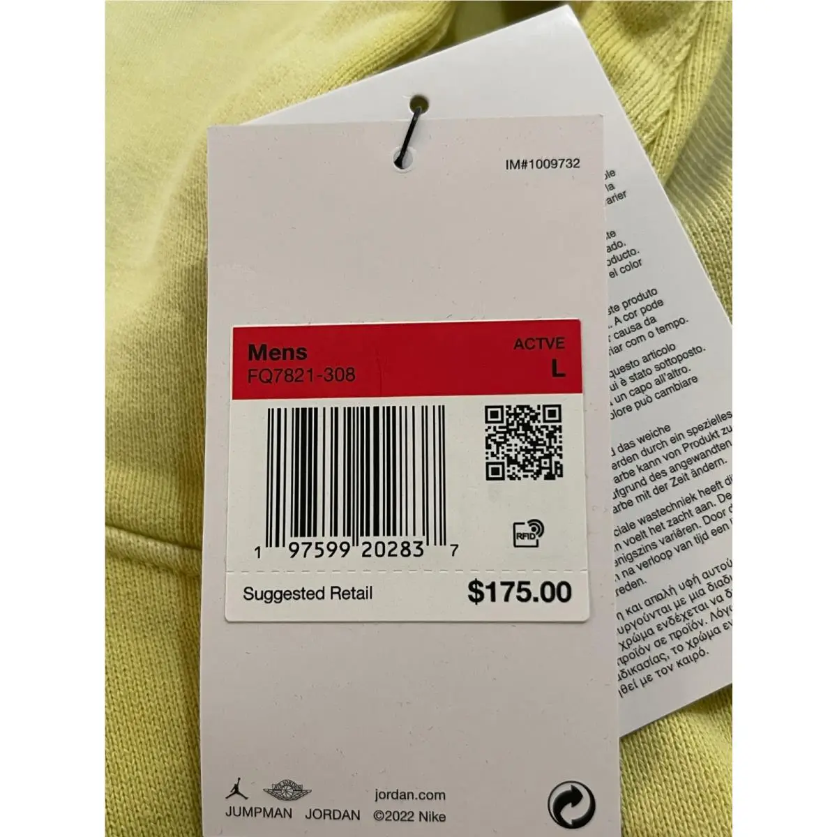 Nike clothing - FQ7821-308 - FQ7821-308 - Celery (UPC: 0197599202837) 3