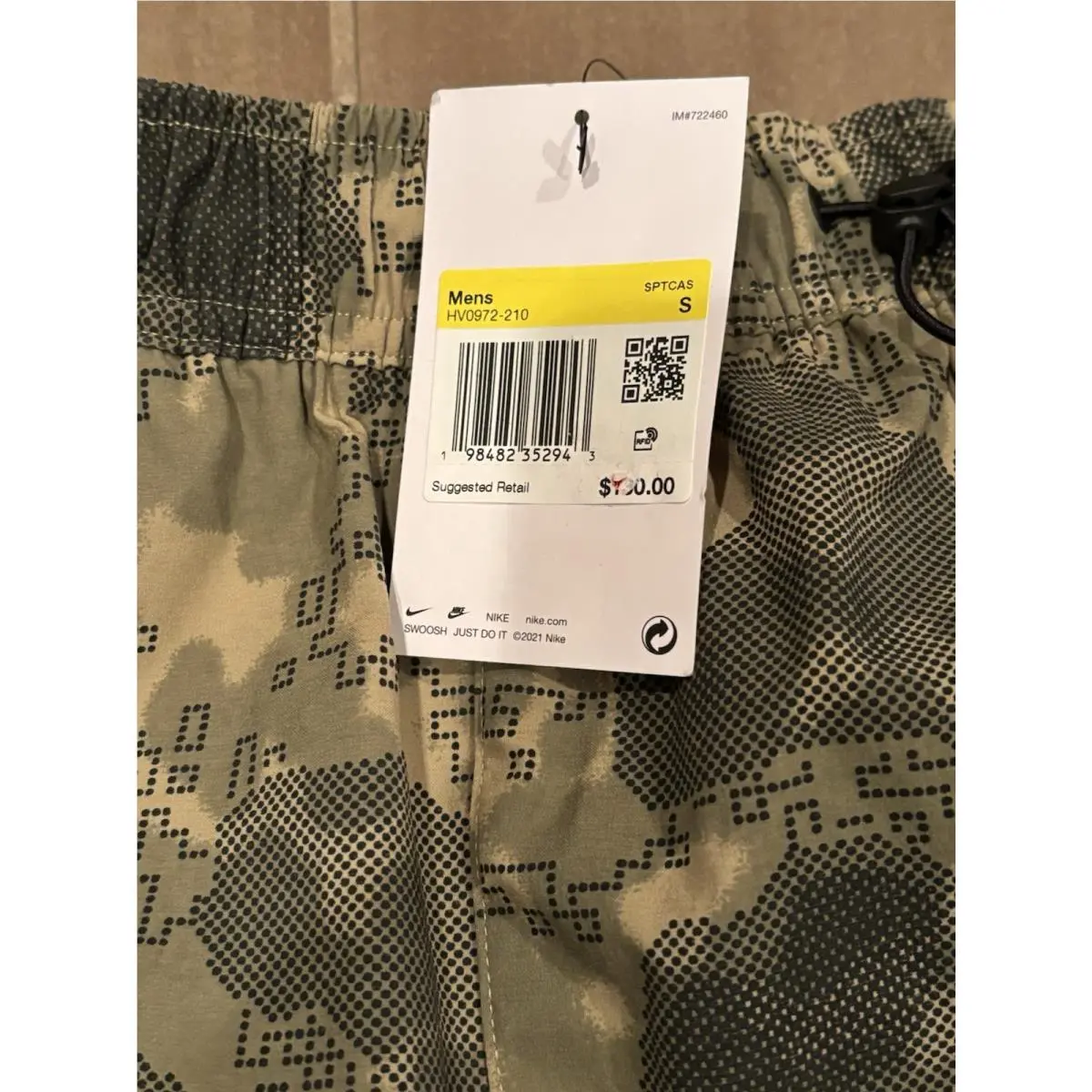 Nike clothing - Nike Tech Dri-FIT Woven Pants - HV0972-210 - Green, Manufacturer: Neutral Olive/Black 4