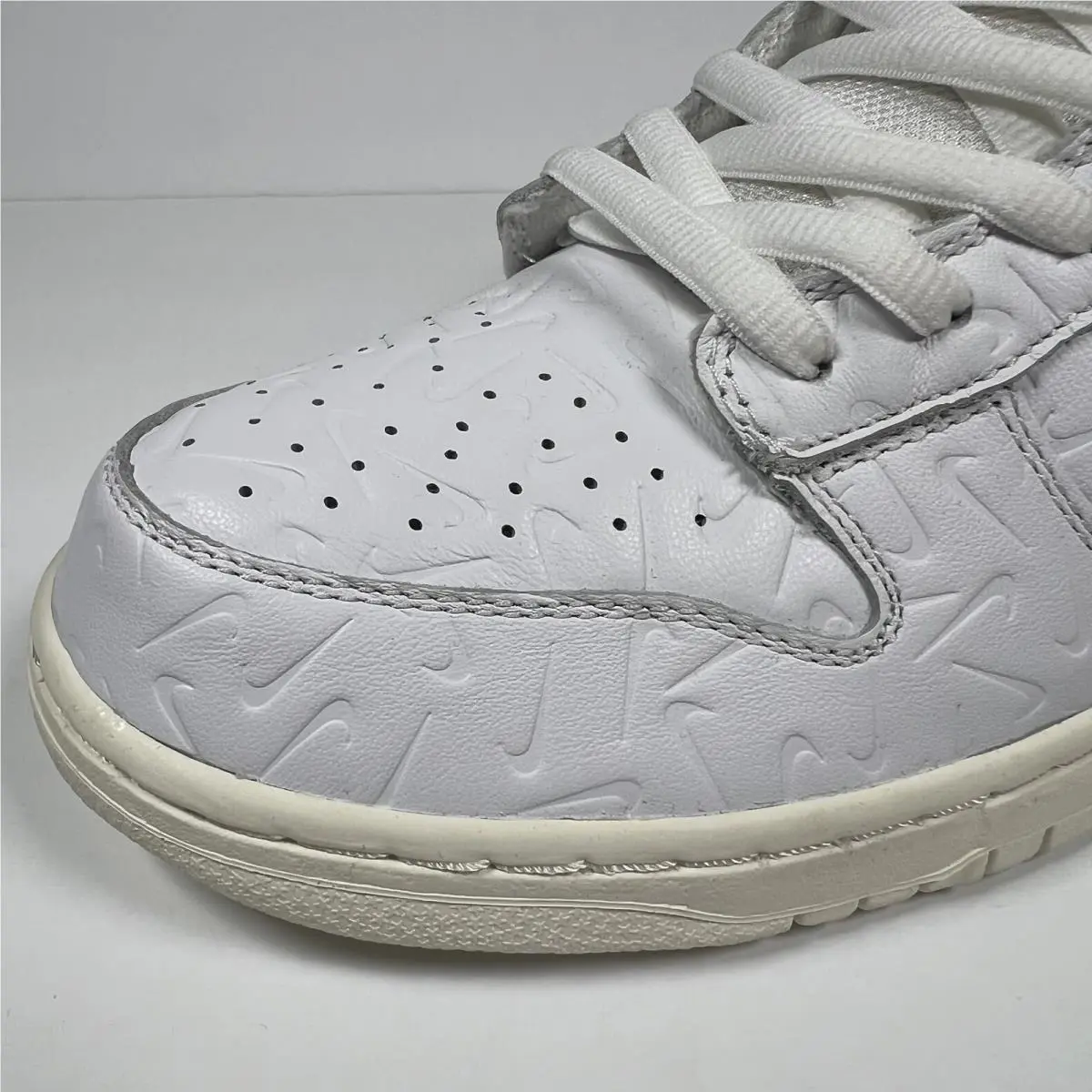 Nike shoes - Nike Dunk SB - Dunk - CU3846-100 - White (UPC: 0193655937217) 10