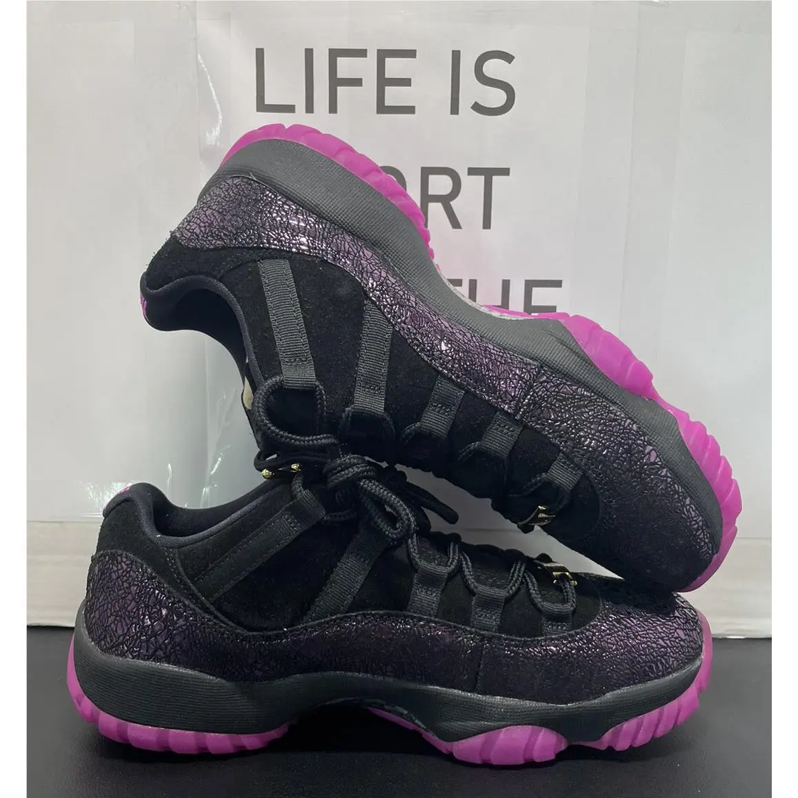 Nike shoes - Air Jordan 11 - Air - AR5149-005 - Black/Fuchsia Blast 3