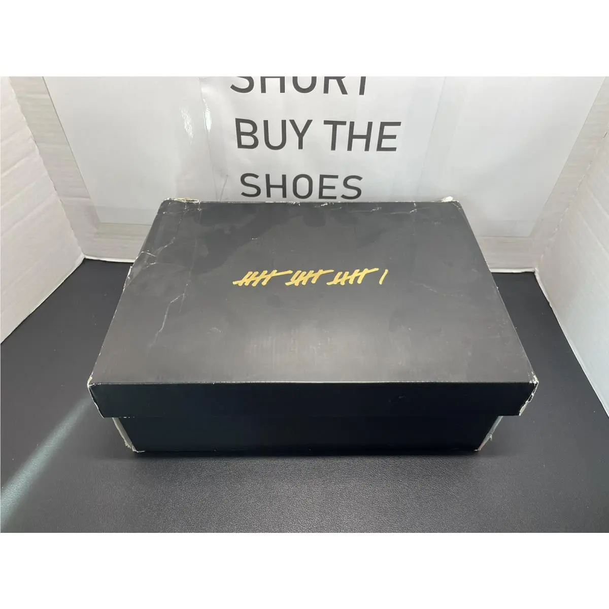 Nike shoes - Air Jordan 11 - Air - AR5149-005 - Black/Fuchsia Blast 6
