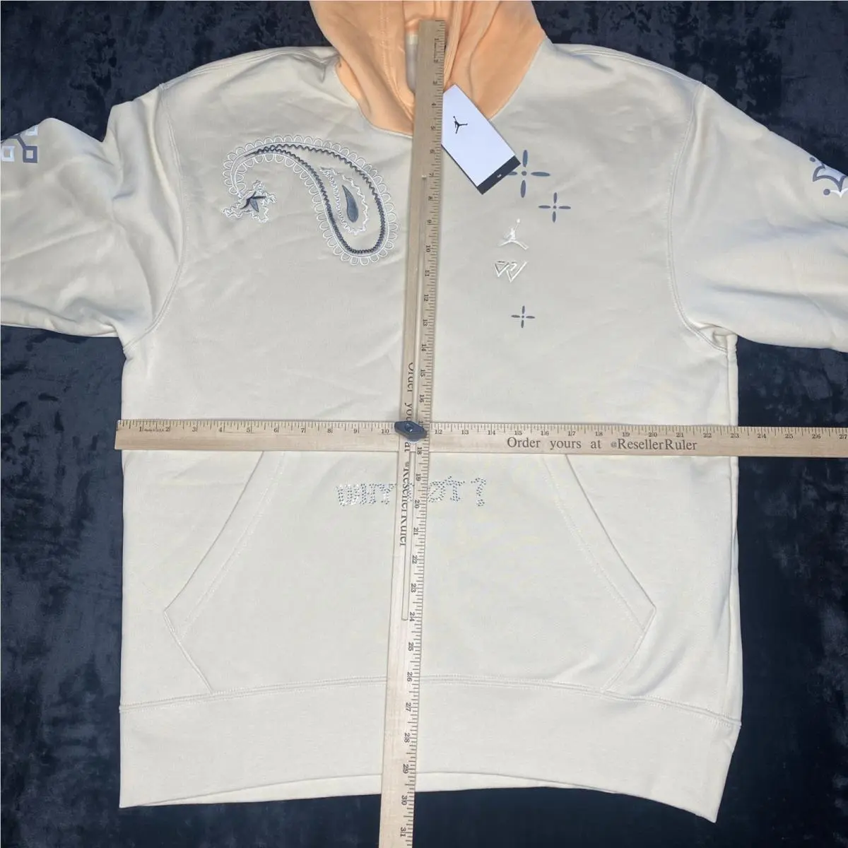 Nike clothing - DO2503-235 - DO2503-235 - Beige (UPC: 0195867856072) 0