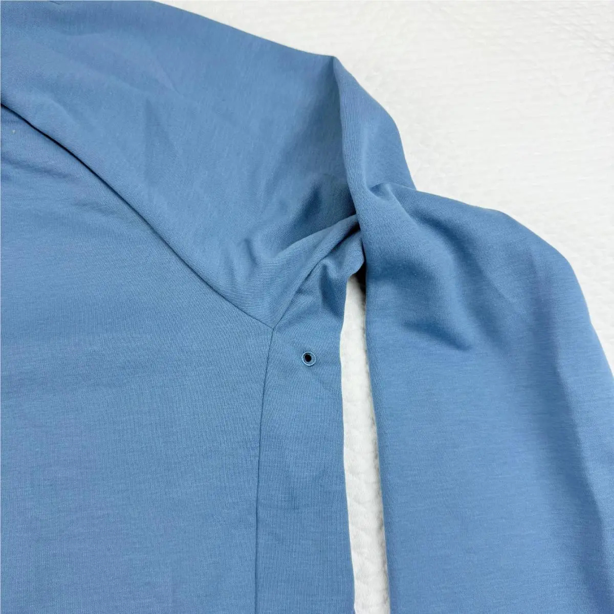 Nike clothing - Blue (UPC: 197601027250) 6