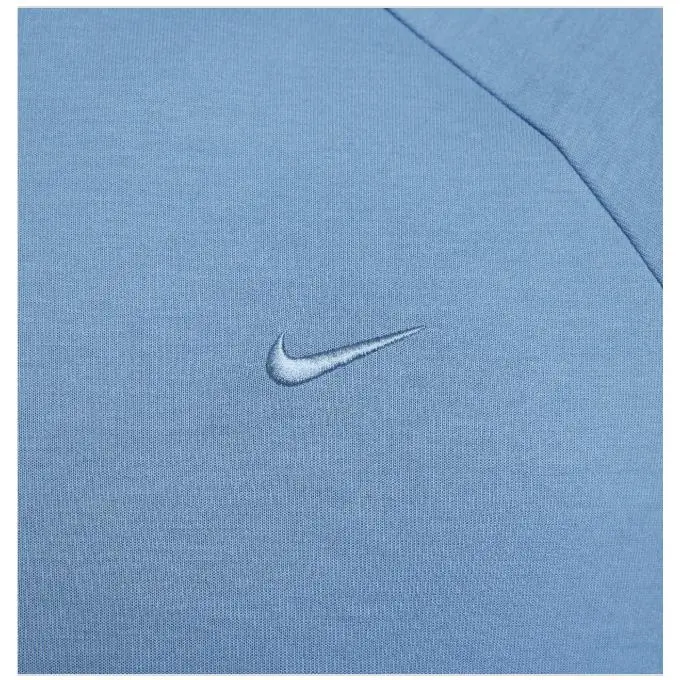 Nike clothing - Blue (UPC: 197601027250) 7