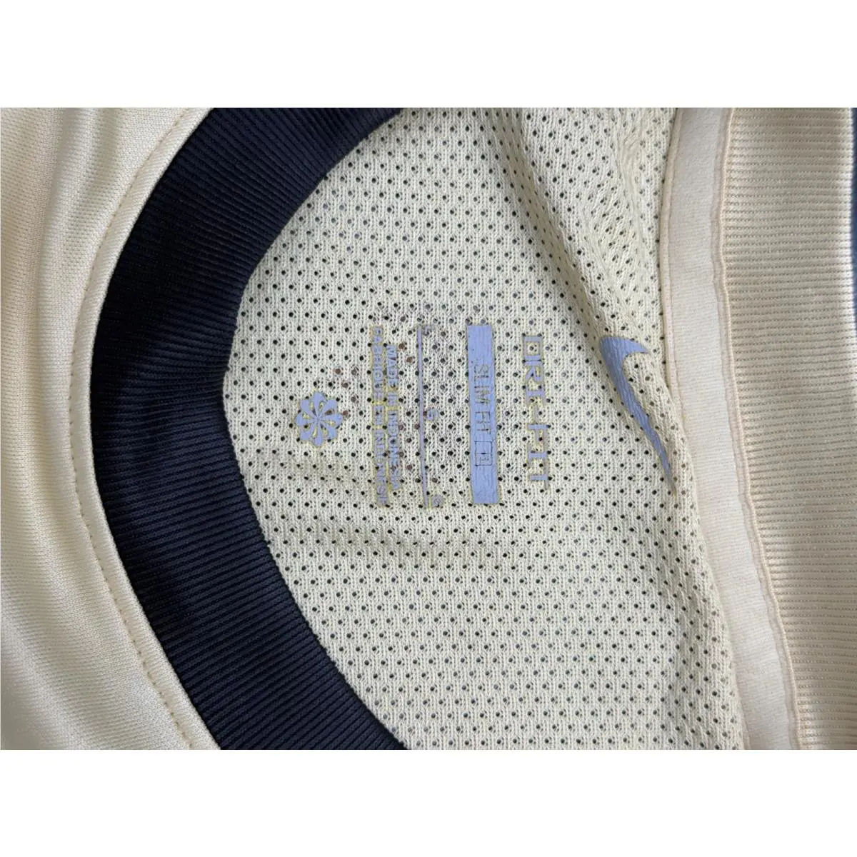 Nike clothing - Nike Dri-Fit - Yellow 1