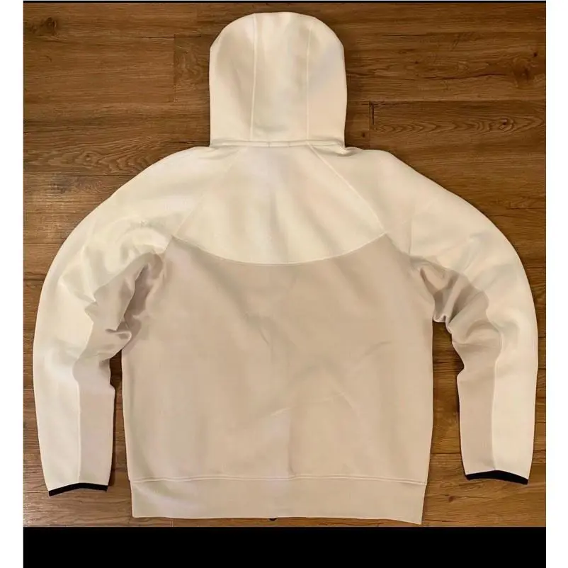 Nike clothing - Light Orewood (UPC: 0197597266695) 9