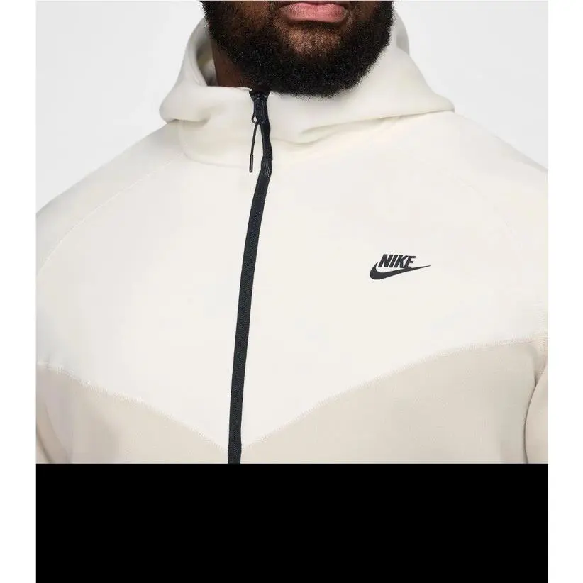Nike clothing - Light Orewood (UPC: 0197597266695) 3