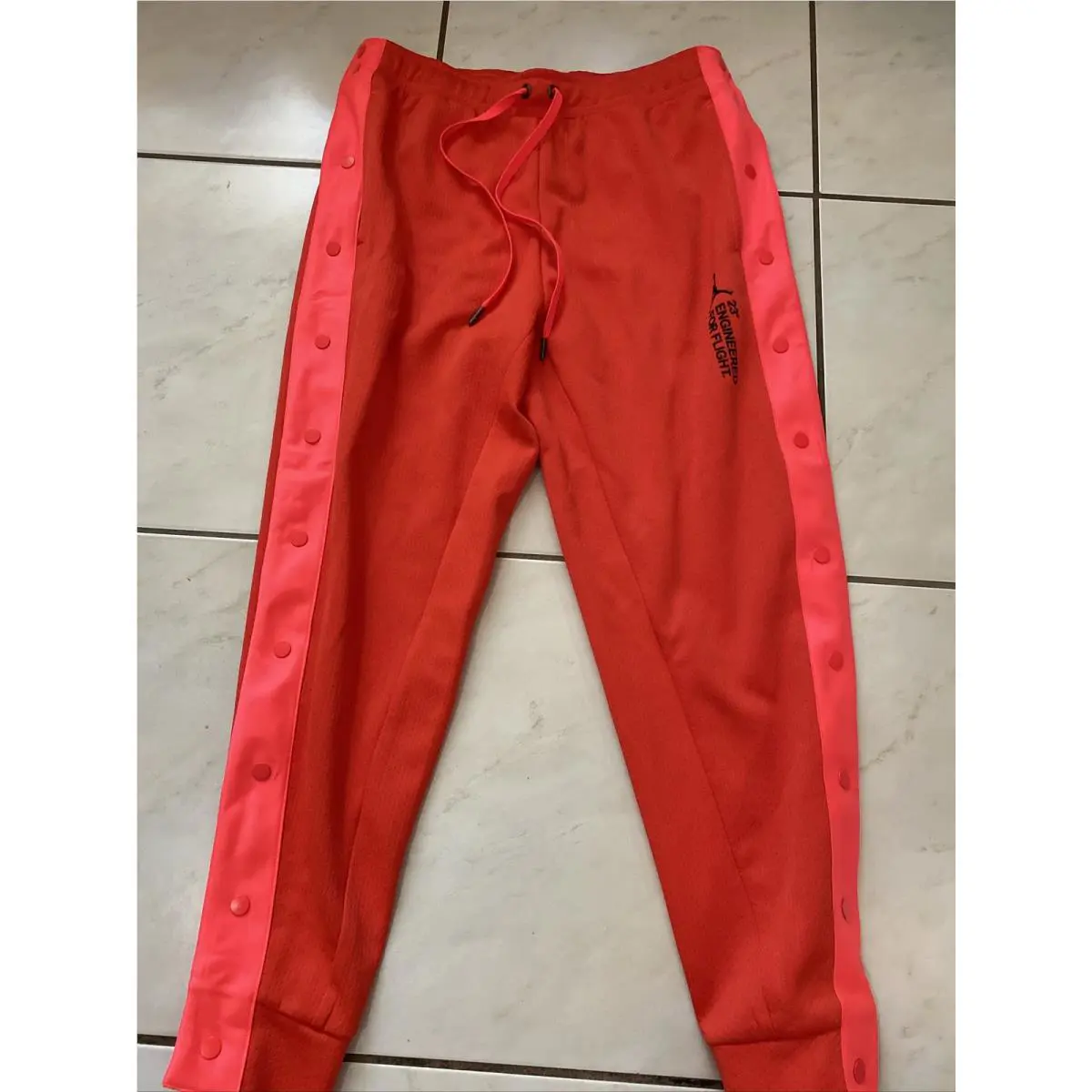 Nike clothing - SATIN OVERLAYS (UPC: 0191888692705) 4