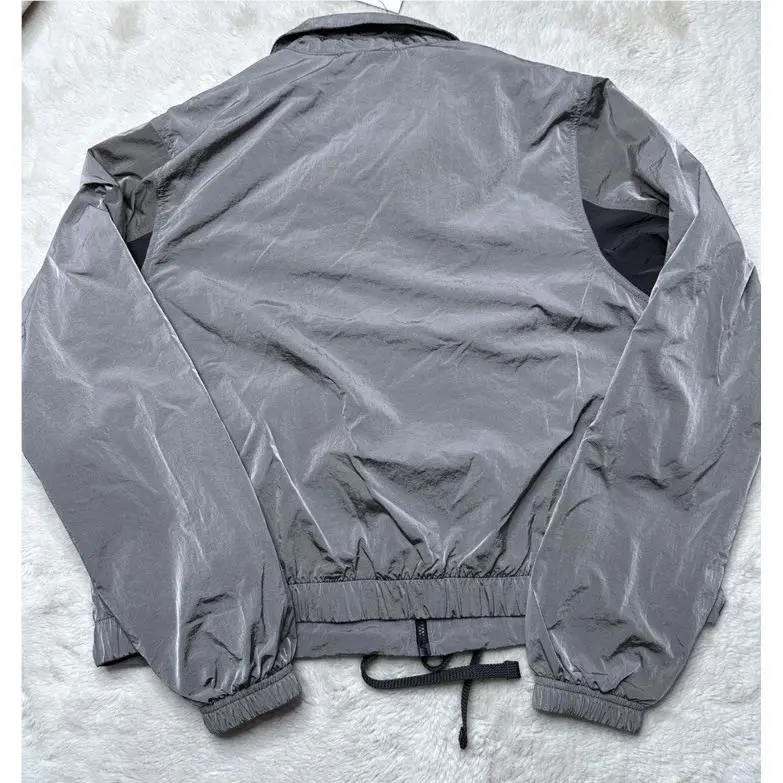 Nike clothing - Gray (UPC: 0195239801242) 7