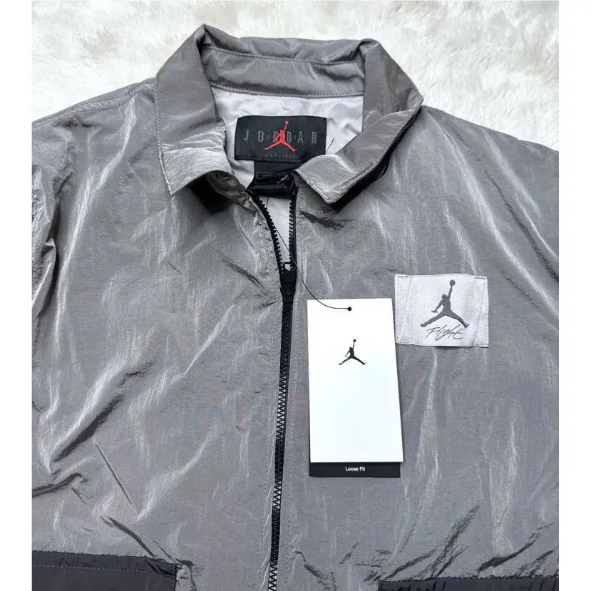 Nike clothing - Gray (UPC: 0195239801242) 8