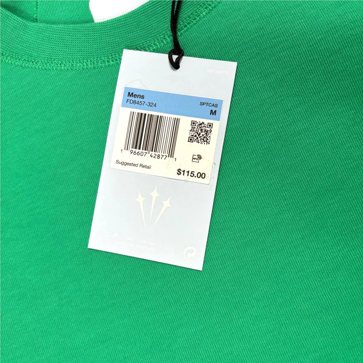Nike clothing - Green (UPC: 196607428771) 2