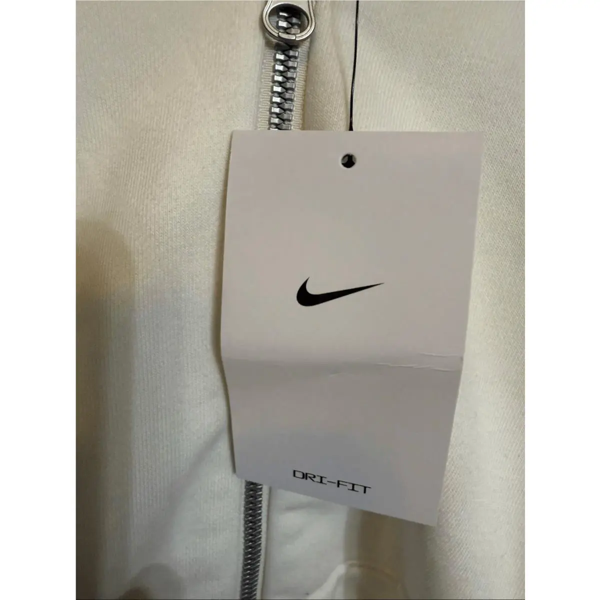Nike clothing - Cream, Exterior: Cream 3