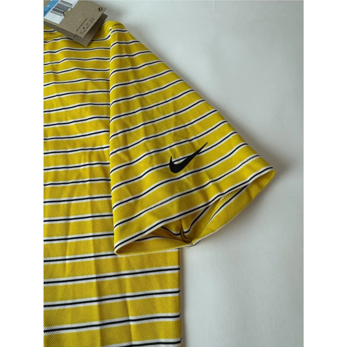Nike clothing - Nike Dri-Fit - Yellow 1