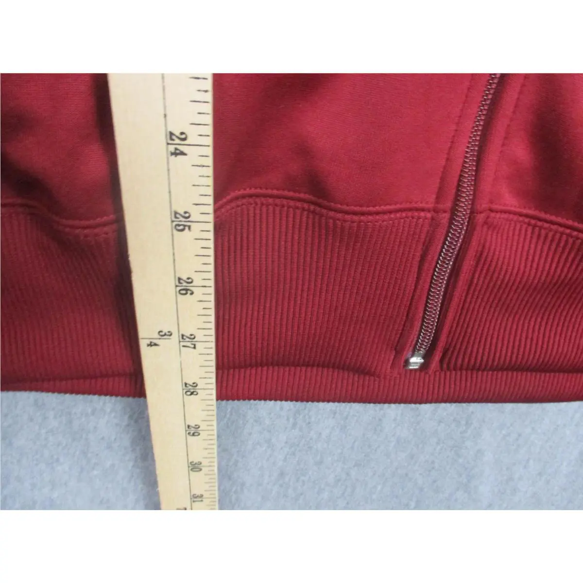 Nike clothing - NA - Red (UPC: 887227513410) 4