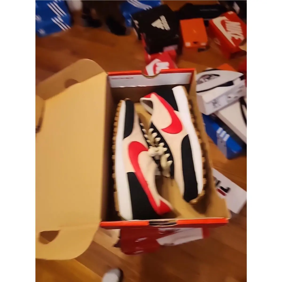 Nike shoes - CK2351 - CK2351 - Beige 5