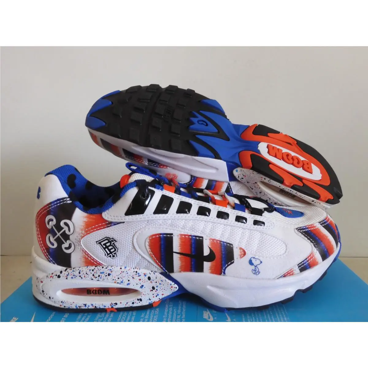Nike shoes - Nike Air Max Triax - Air Max Triax - CV6351-100 - White 39