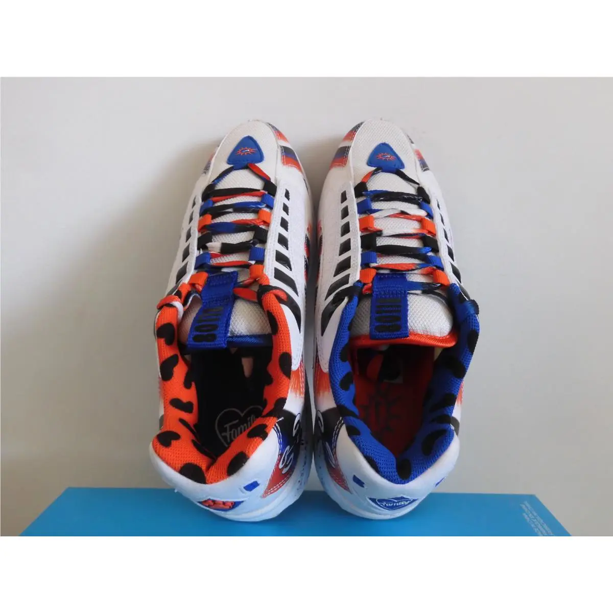 Nike shoes - Nike Air Max Triax - Air Max Triax - CV6351-100 - White 44