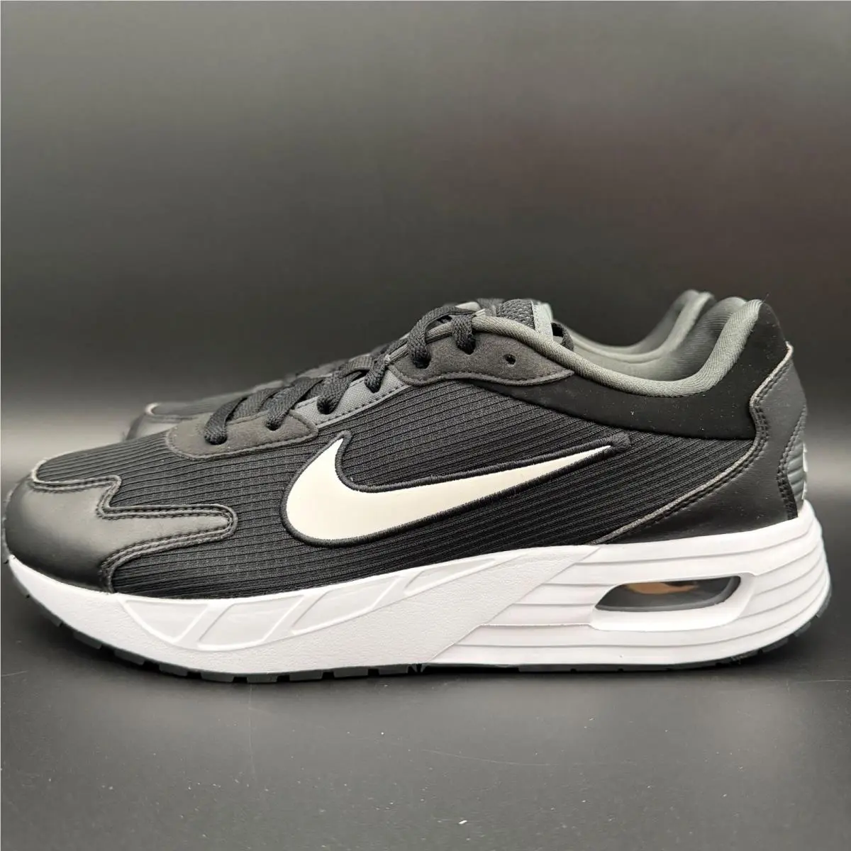 Nike shoes - Nike Air Max Solo - Air Max Solo - HQ2572 001 - BLACK/WHITE ANTHRACITE BLACK 24