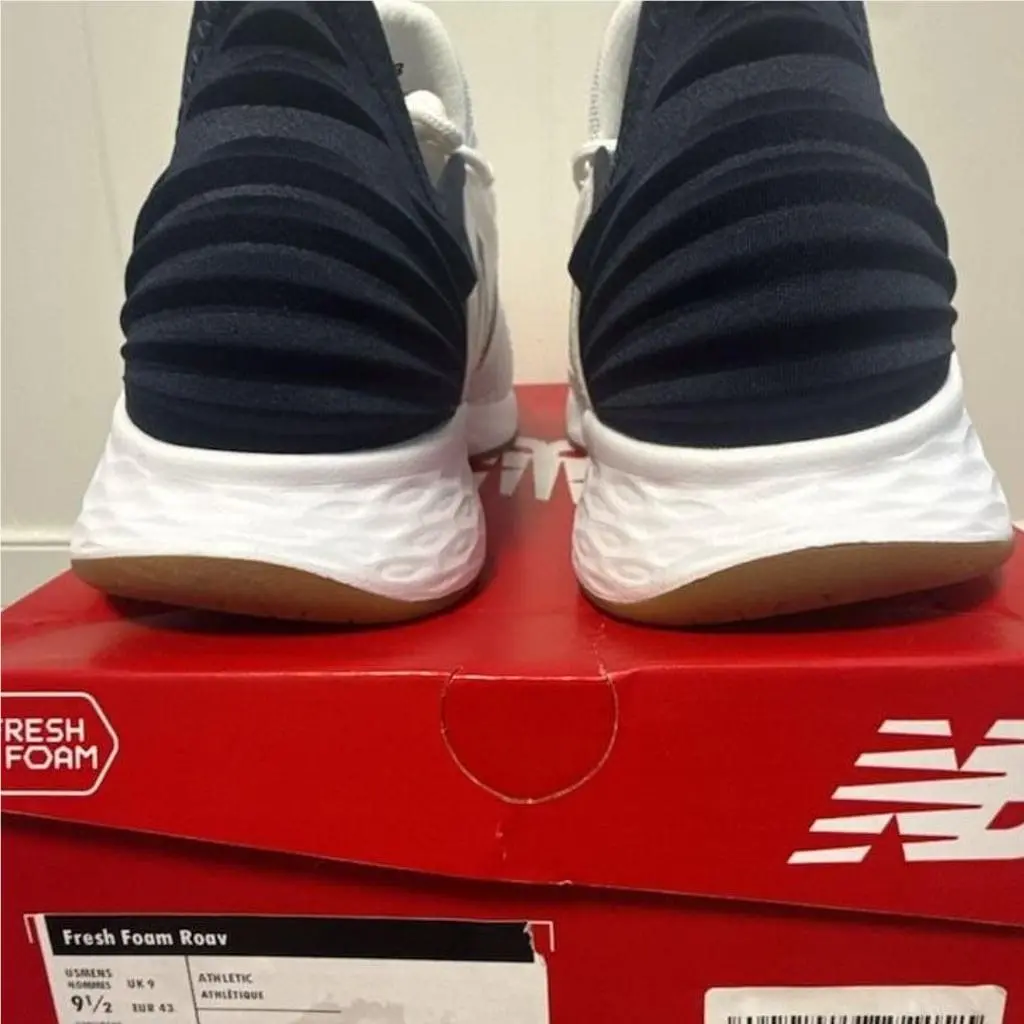 New Balance shoes - Fresh Foam Roav - Fresh Foam Roav - MROAVRH1 - White 3
