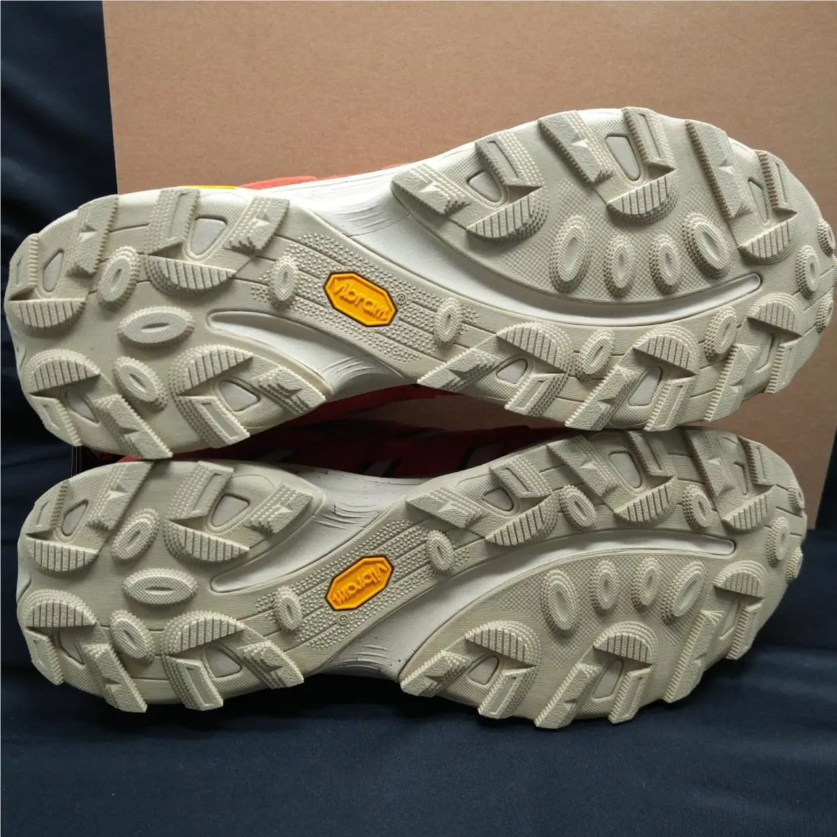 Merrell shoes - Merrell Moab Speed Zip 1TRL Gore-Tex - J068011 - Beige 9