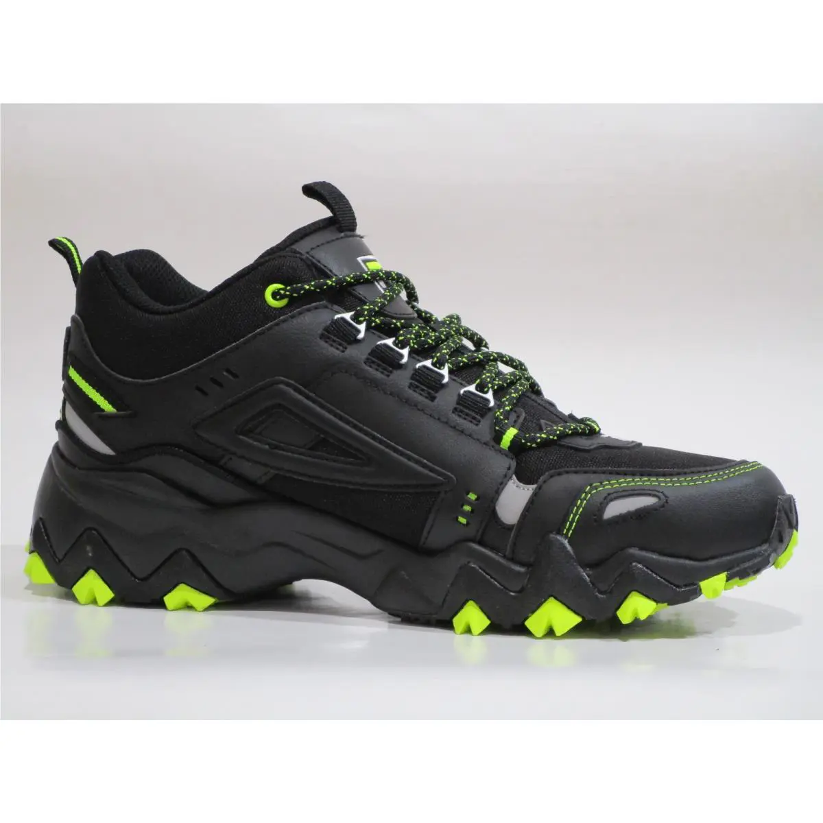 Fila shoes - Fila Oakmont TR - Oakmont - 1JM00773-007 - Black 1