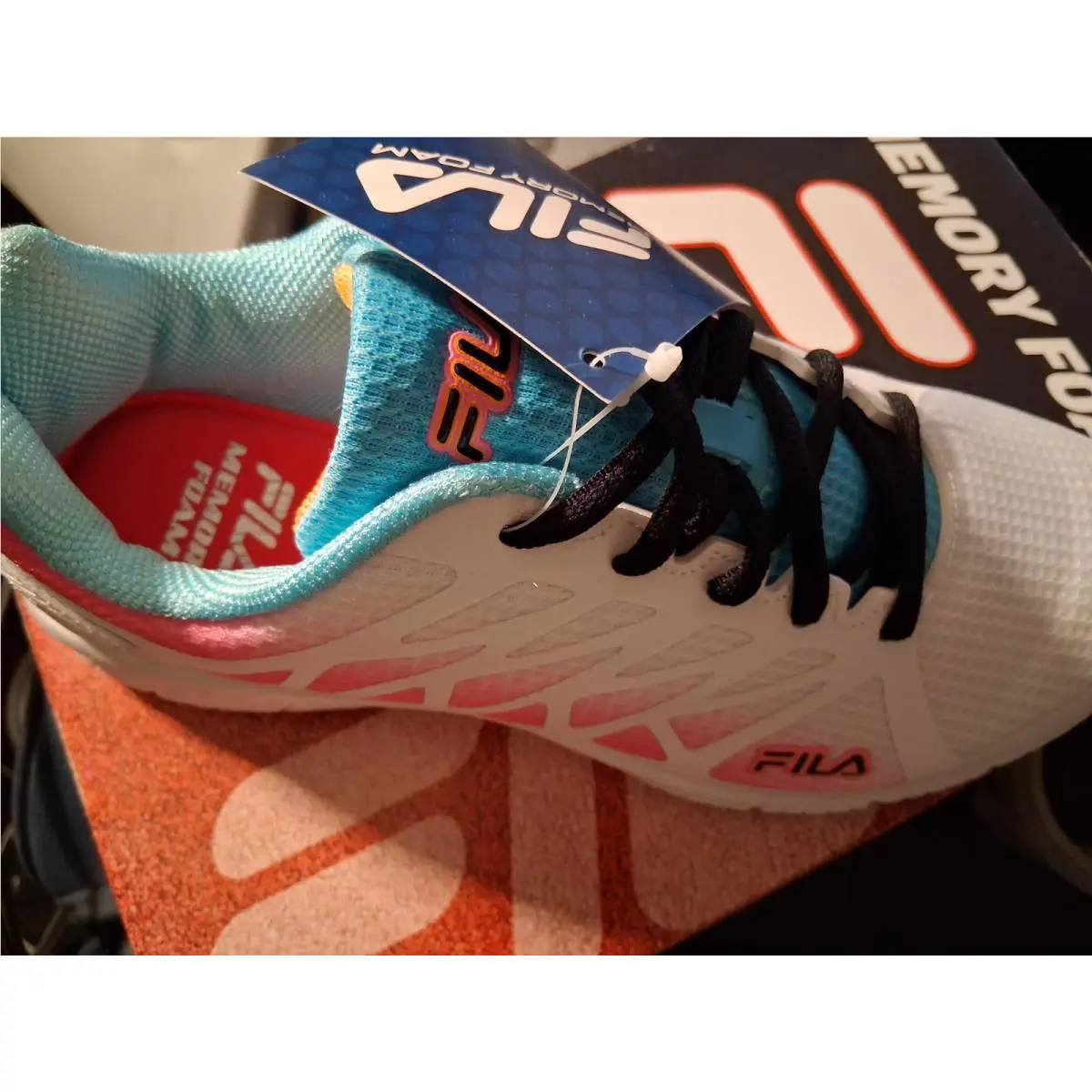 Fila shoes - FILA Memory Fantom 6 - Memory Fantom - White and Pink 4