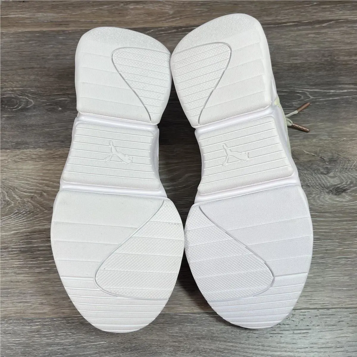 Puma shoes - 36965702 - 36965702 - Ivory (UPC: 192339998483) 11