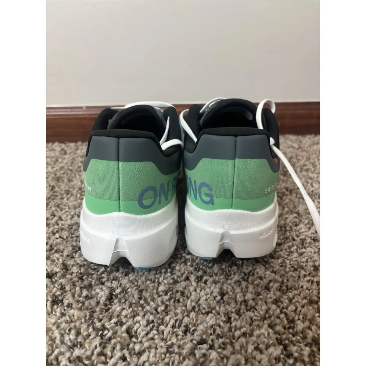 On-Running shoes - On Cloudsurfer - Cloudsurfer - 3ME30023209 - Green 3
