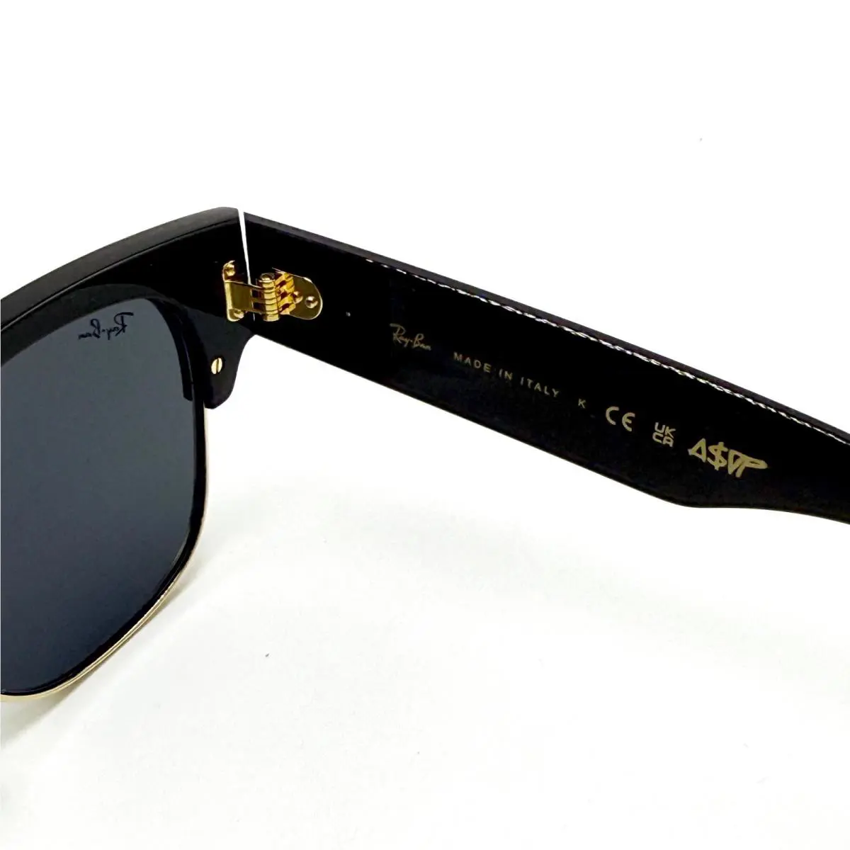 Ray-Ban sunglasses - Ray-Ban Clubmaster - Clubmaster - RB2132 RB2016 - Frame: Black, Lens: Black