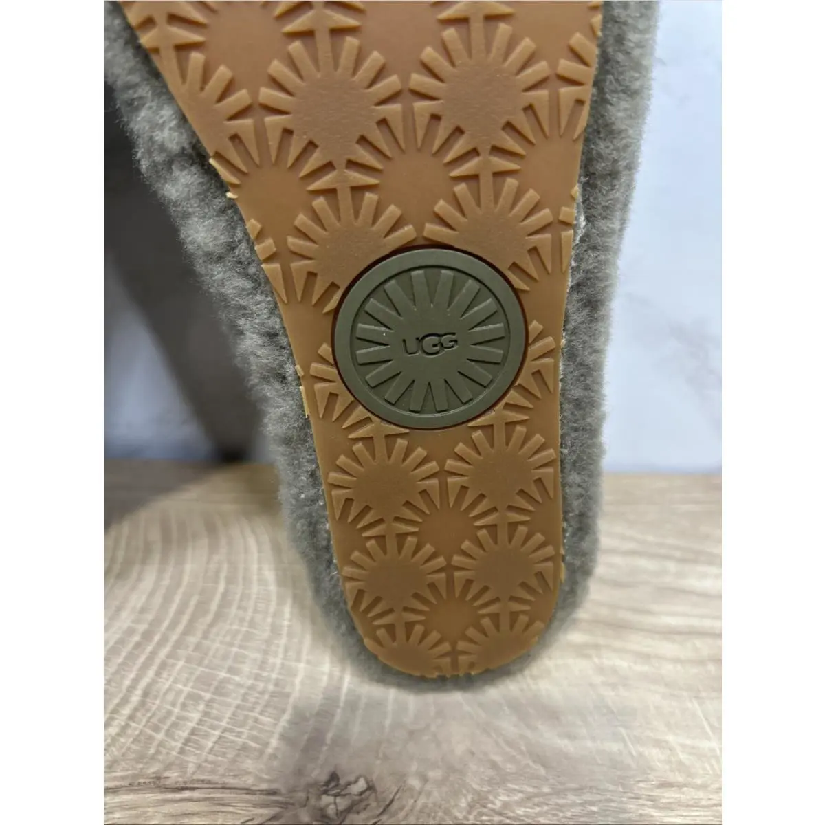 UGG shoes - Fluff - Fluff - Brunt Olive 8