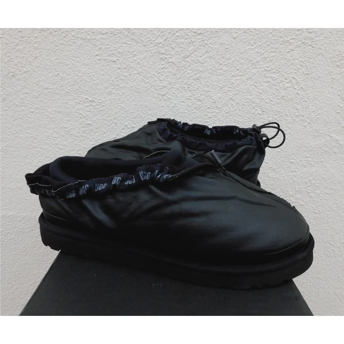 UGG shoes - UGG Tasman Shroud Zip - Tasman Shroud Zip - Black (UPC: 196565661678) 2