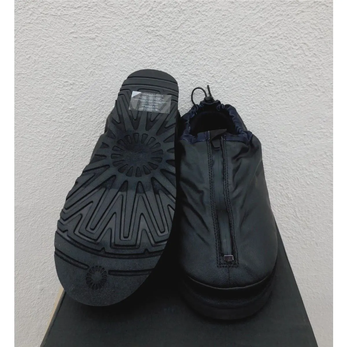UGG shoes - UGG Tasman Shroud Zip - Tasman Shroud Zip - Black (UPC: 196565661678) 4